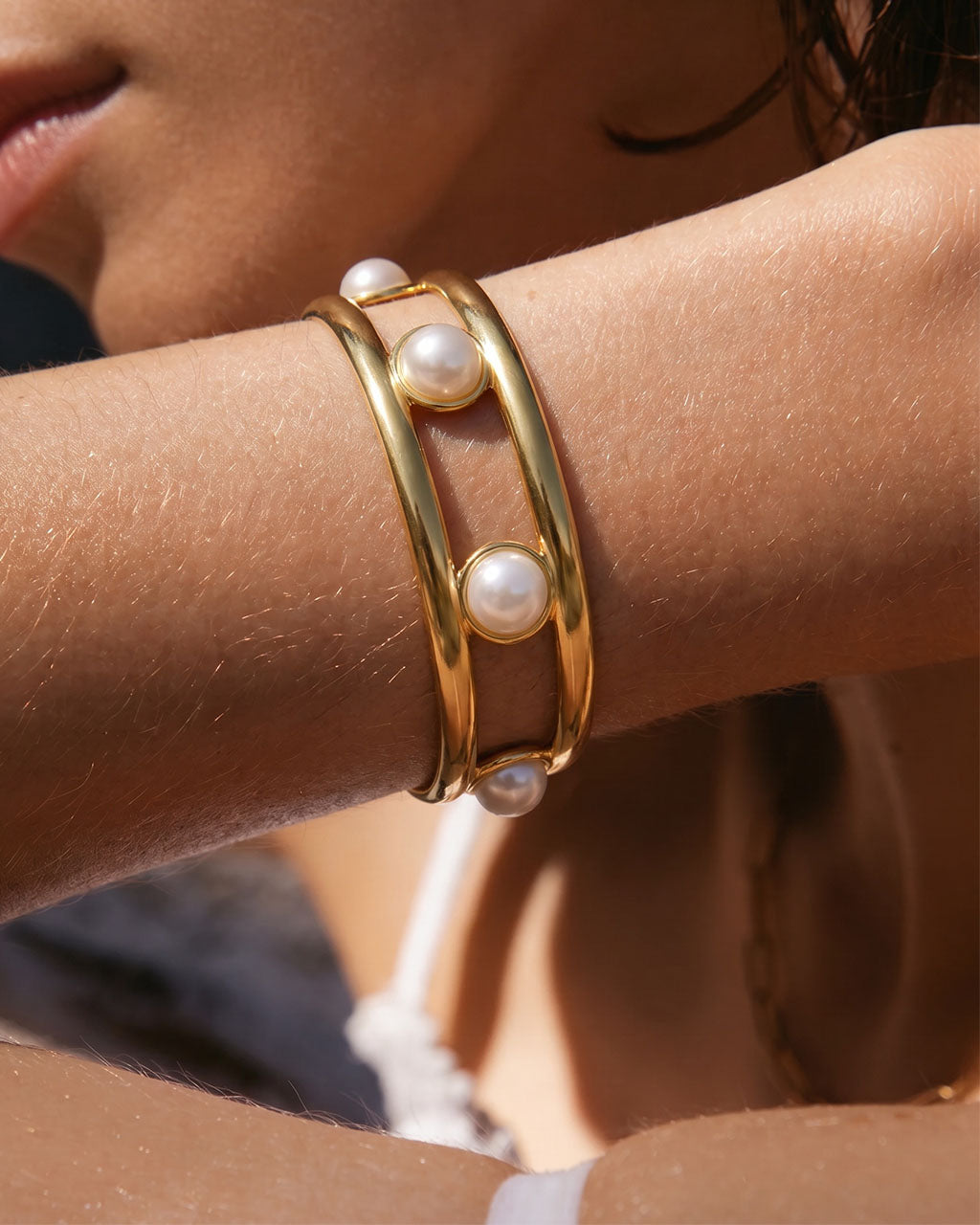 Bezel Pearl Double Band Cuff Waterproof Gold Bangle