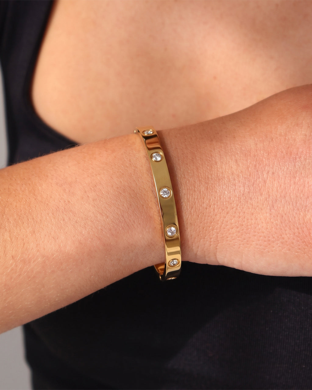 Bezel Set Simulated Diamond Waterproof Gold Bangle