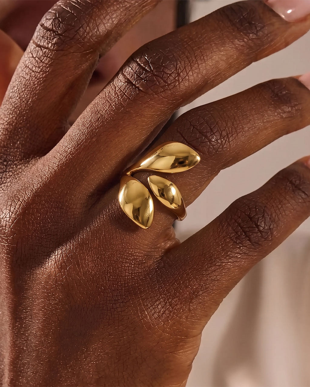 Botanical Chunky Wrap Leaf Open Waterproof Gold Ring