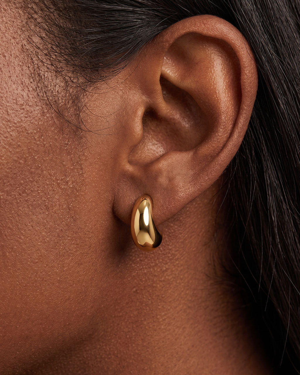 Distinctive Oval Dome Stud Waterproof Gold Earrings