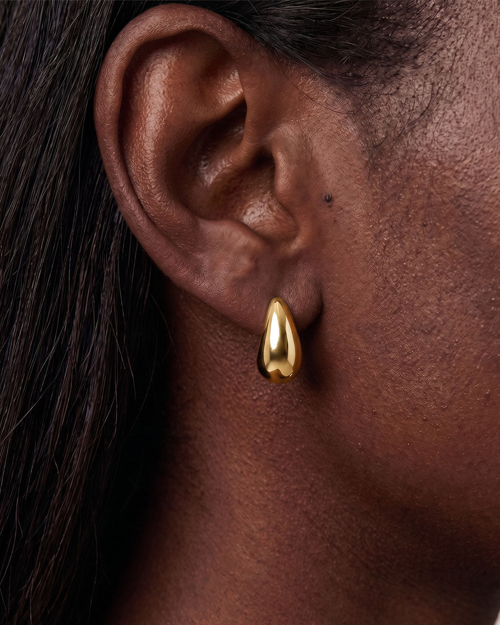 Distinctive Oval Dome Stud Waterproof Gold Earrings