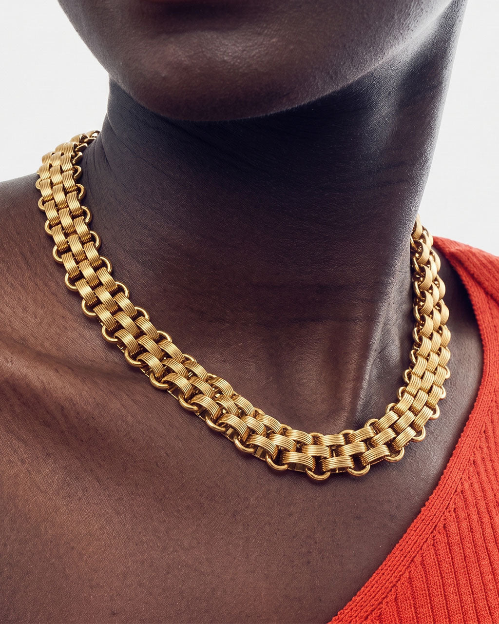 Distinctive Woven Ribbed Waterproof Gold Necklace