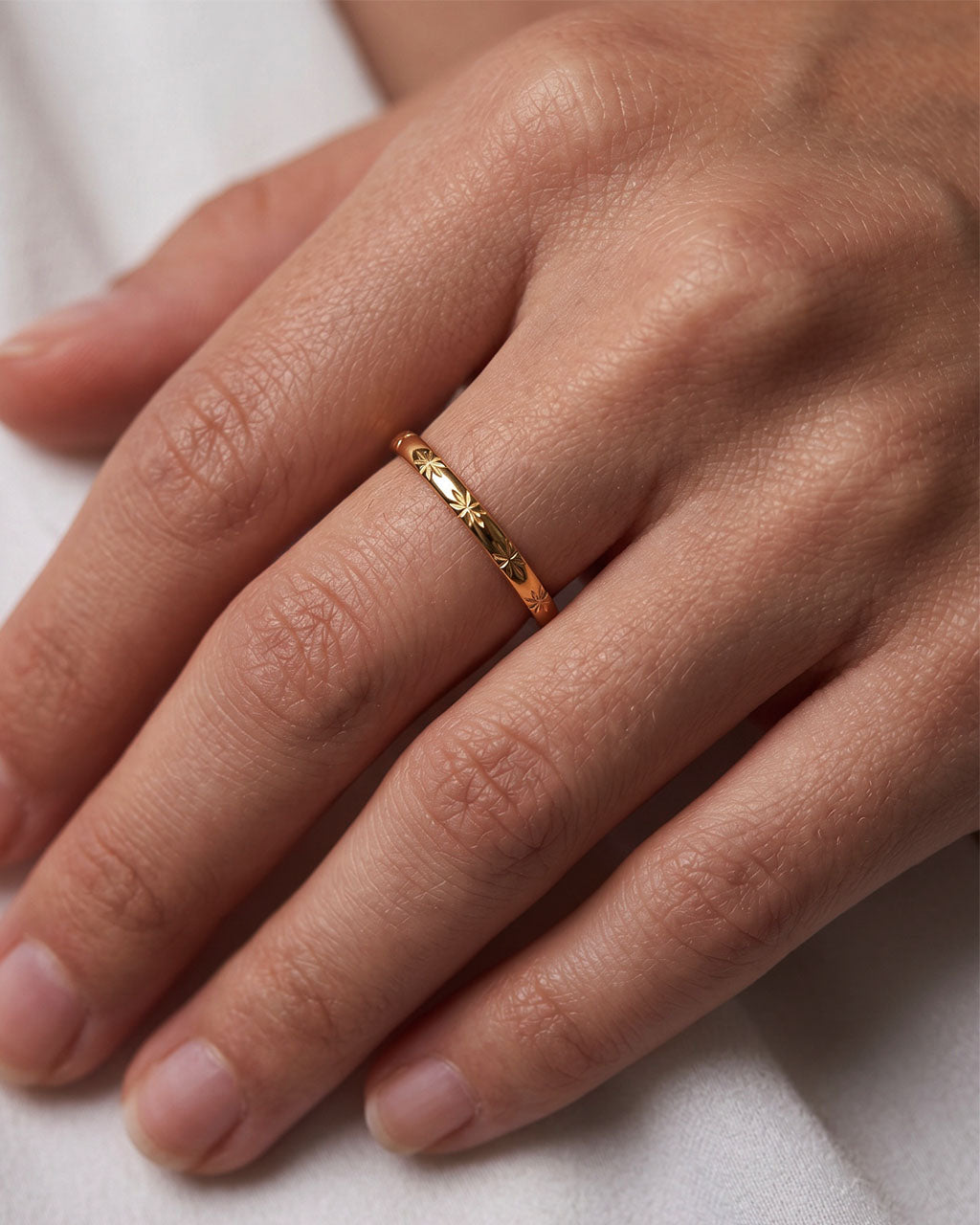 Engraved Starburst Slim Band Waterproof Gold Ring