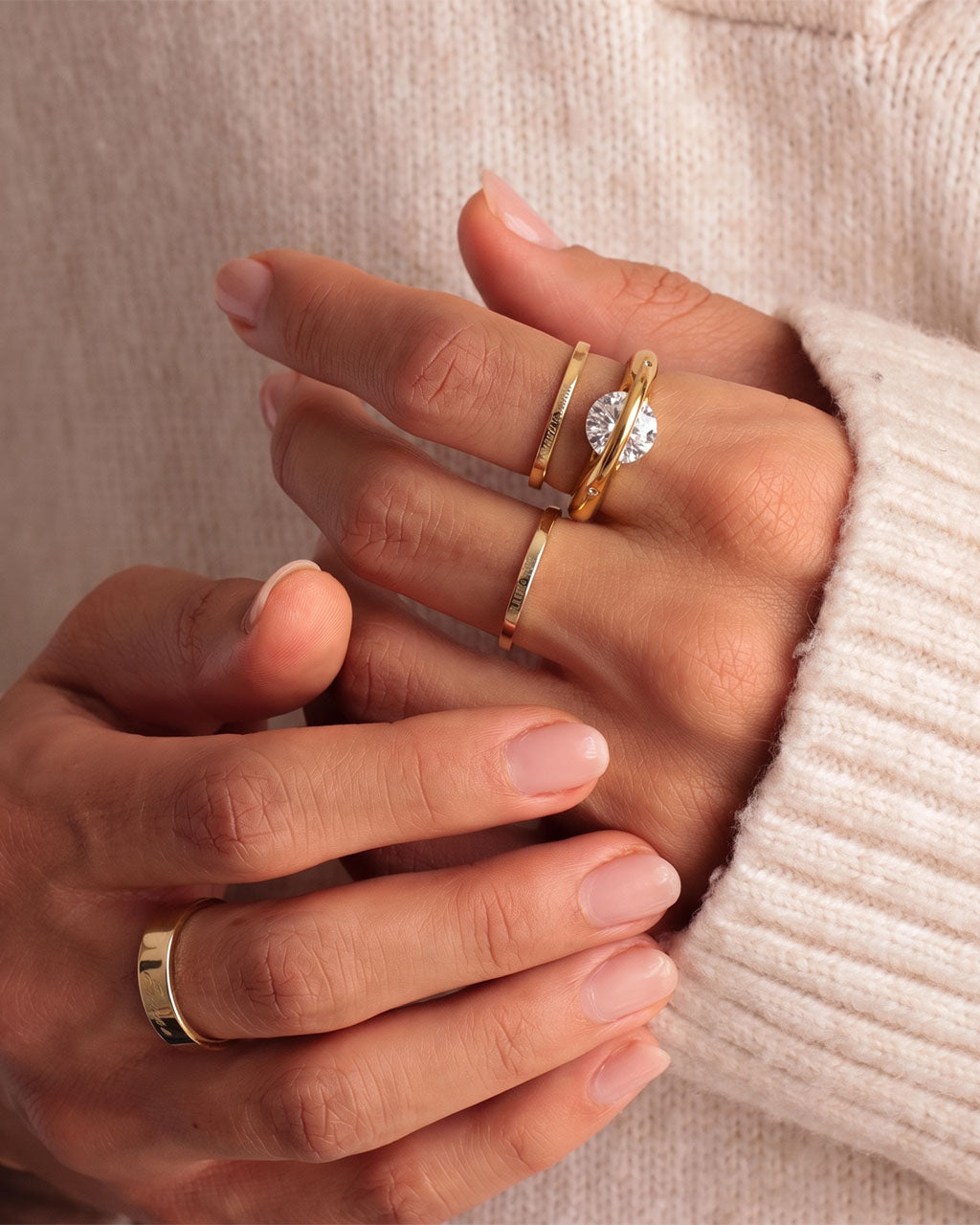 Floating Simulated Diamond Orbit Waterproof Gold Ring