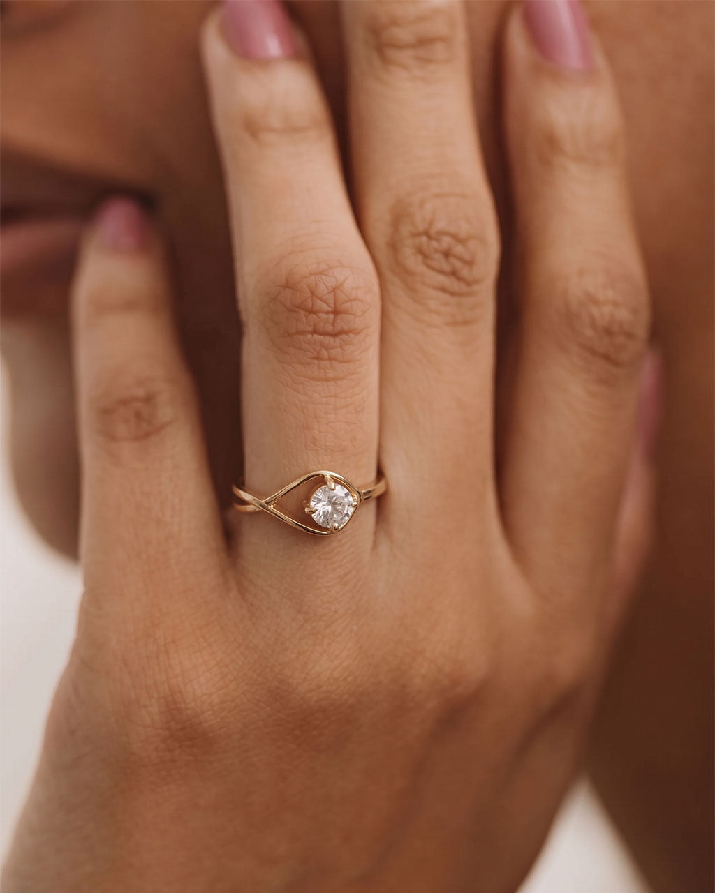 Floating Solitaire Infinity Band Waterproof Gold Ring