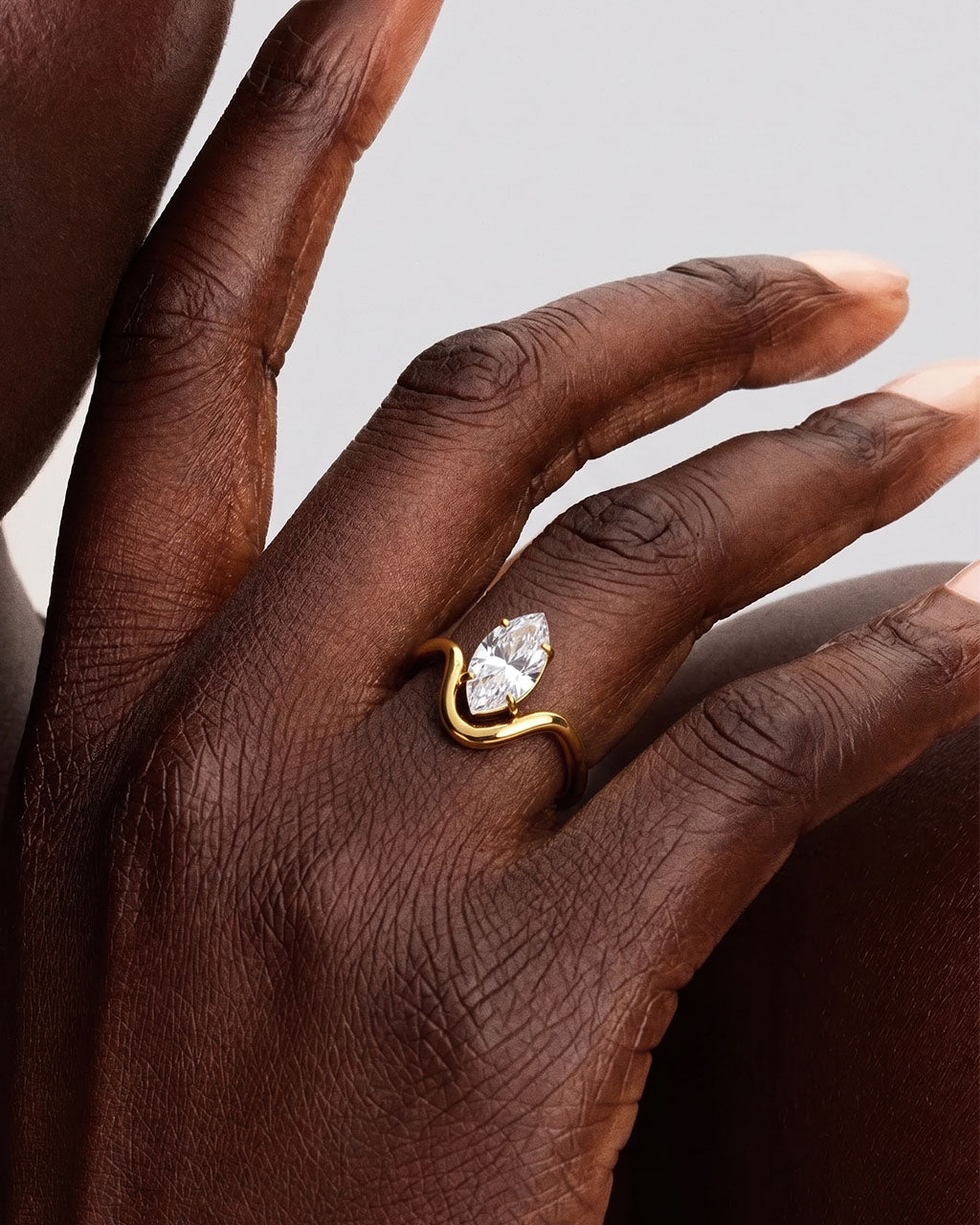 Fluid Swirl Marquise Solitaire Waterproof Gold Ring