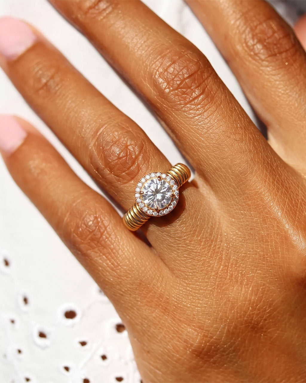Halo Simulated Diamond Ribbed Open Waterproof Gold Ring