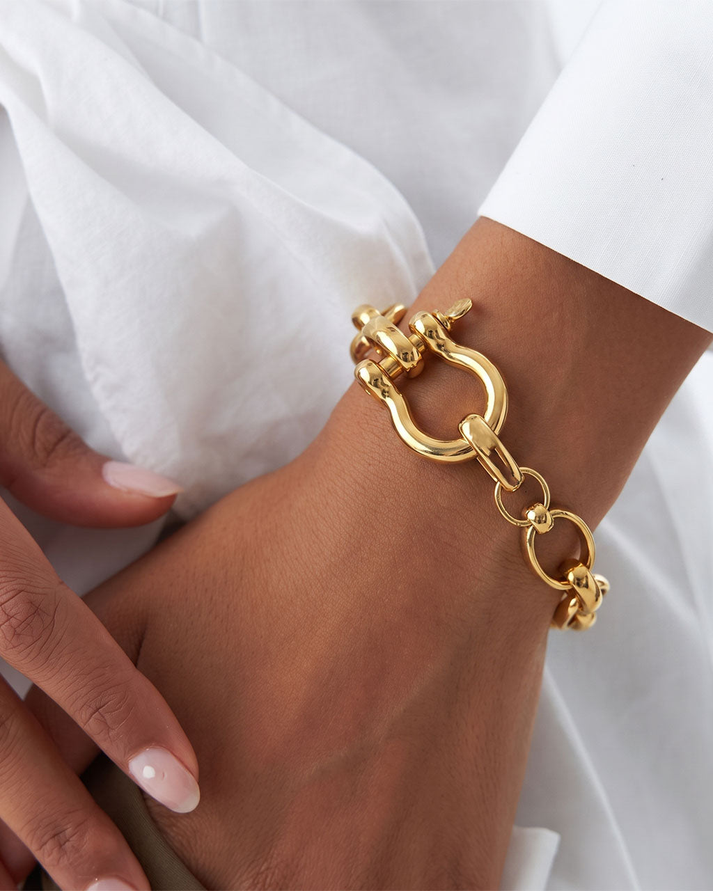 Horseshoe Clasp Rolo Chain Waterproof Gold Bracelet