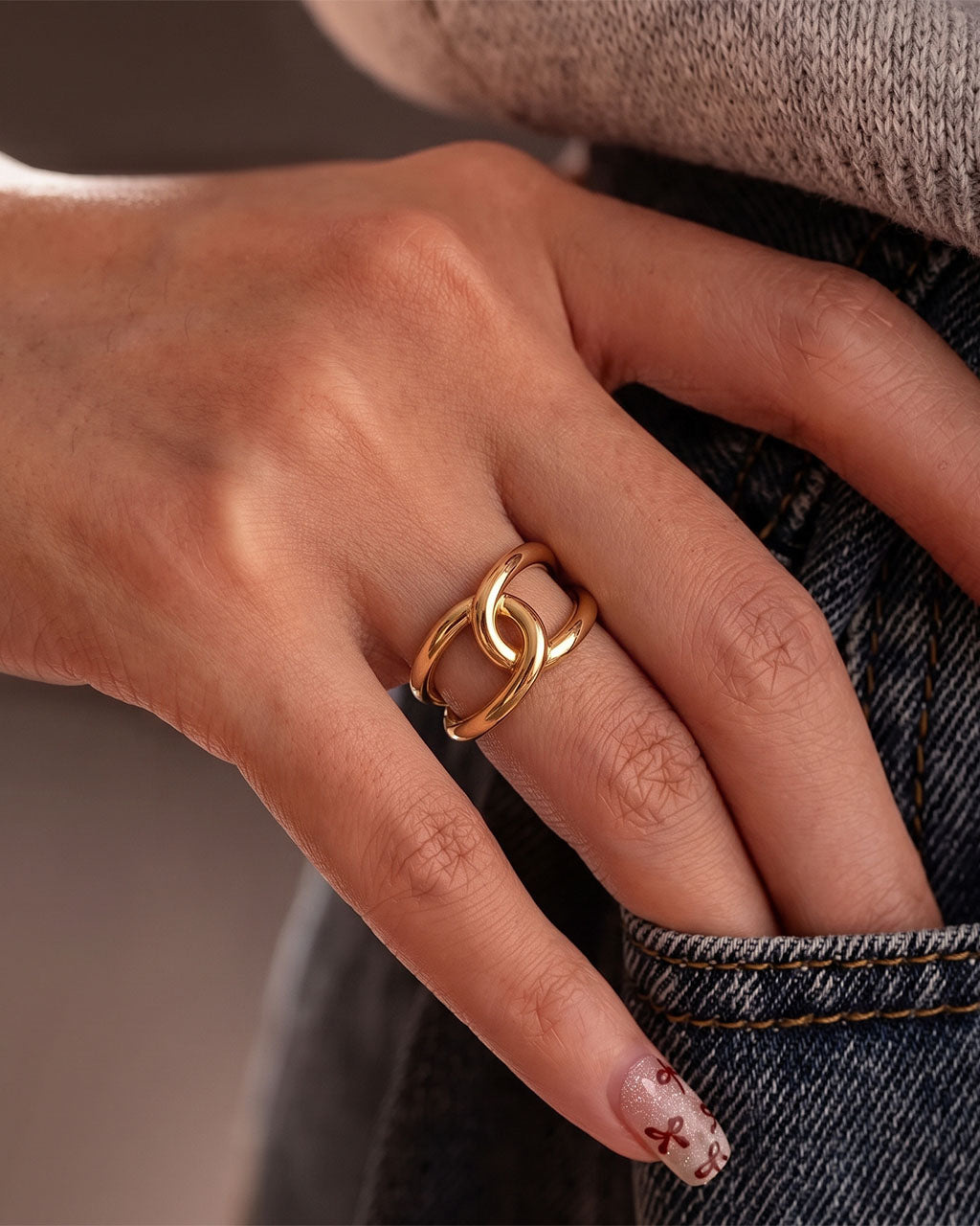 Interlocking Double Row Band Waterproof Gold Ring