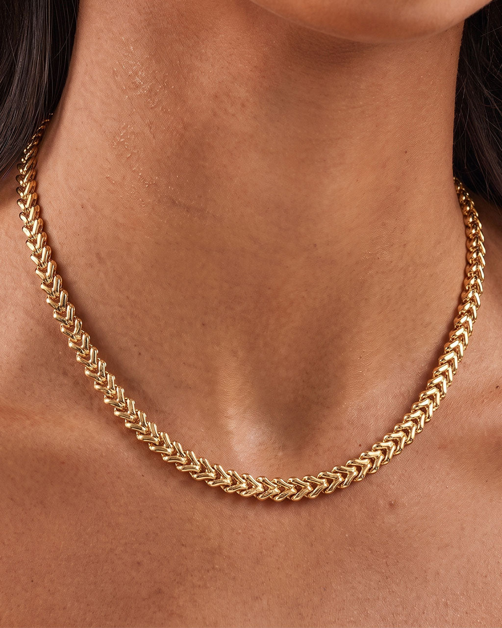 Laurel Leaf Chain Choker Waterproof Gold Necklace