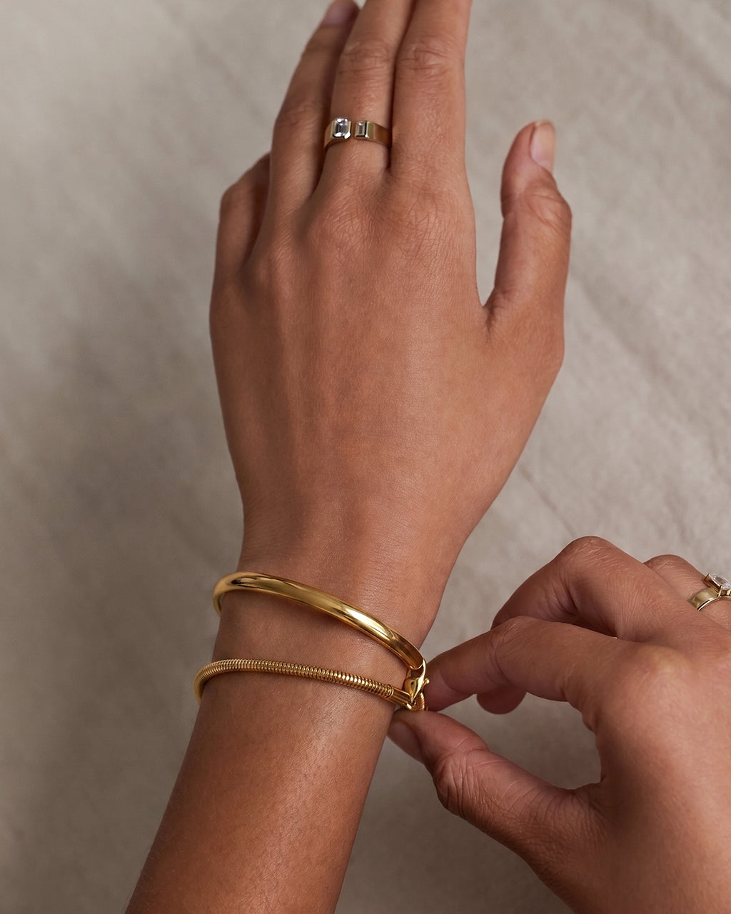 Layer Cuff & Herringbone Chain Waterproof Gold Bracelet
