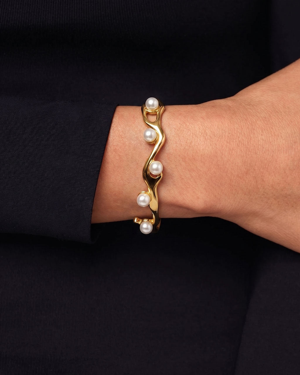Luminous Pearl Branch Cuff Waterproof Gold Bangle