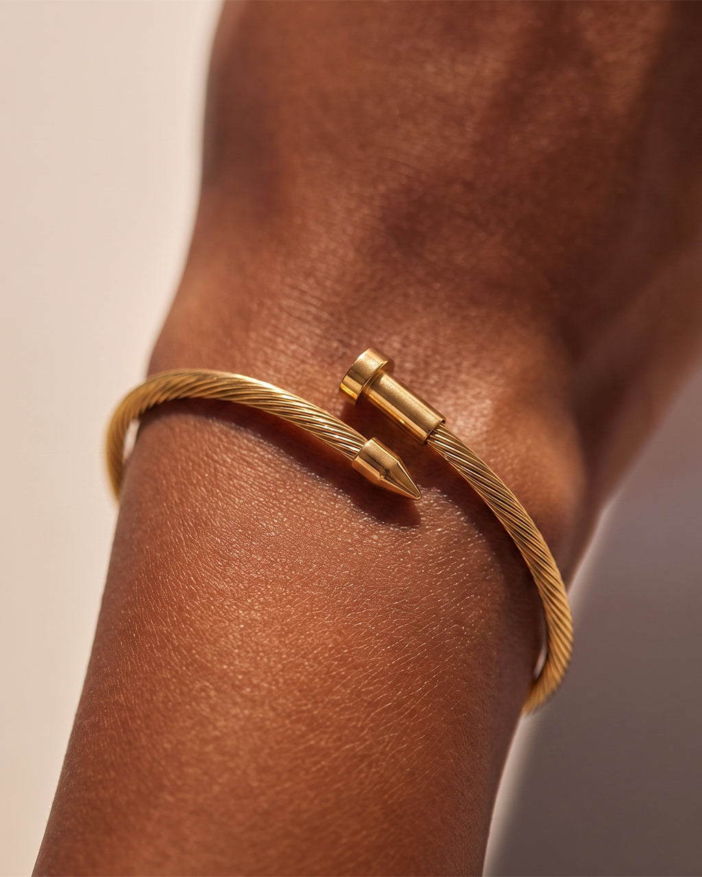 Luxe Nail Twisted Cable Bypass Waterproof Gold Bangle