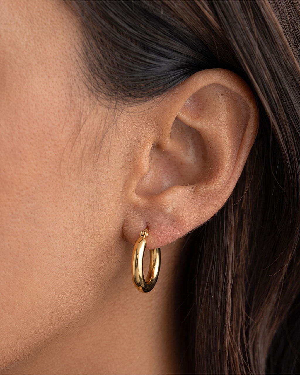 Minimalist Chunky Round Hoop Waterproof Gold Earrings
