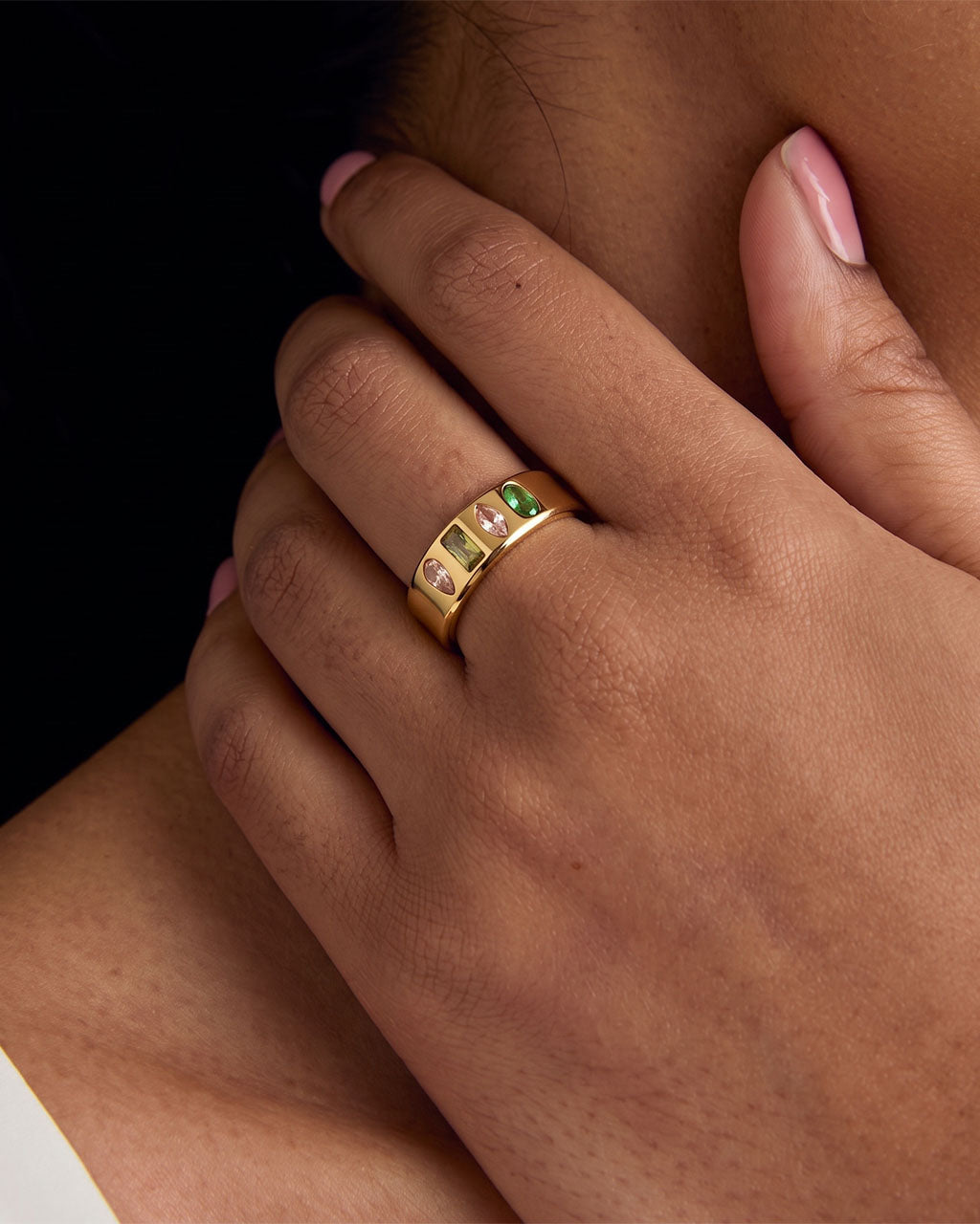 Mixed Cut Color Stone Mosaic Waterproof Gold Ring