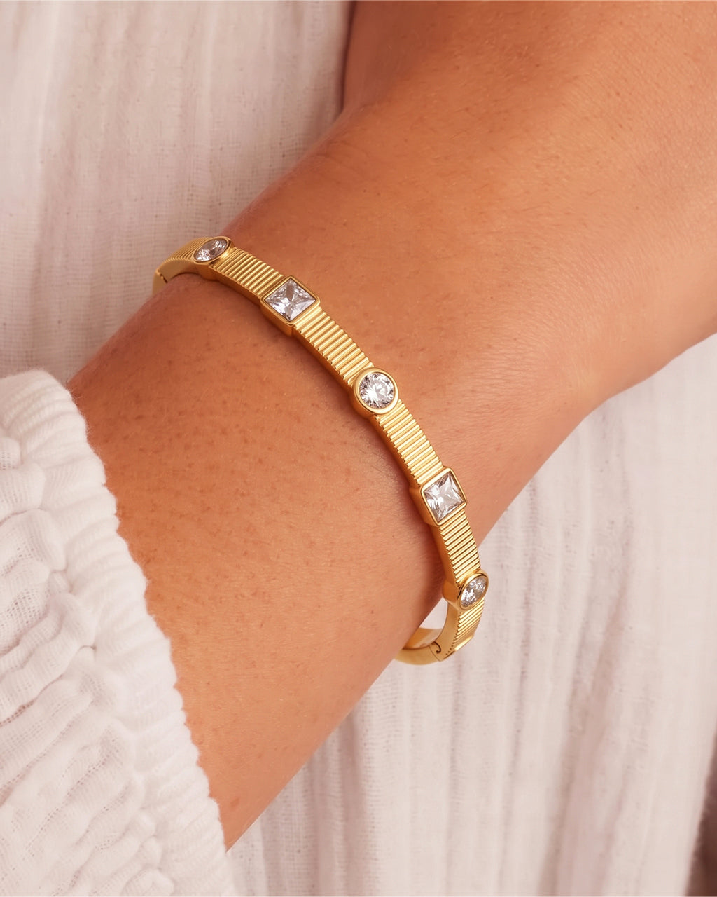 Mixed Cut Five Stone Ribbed Waterproof Gold Bangle