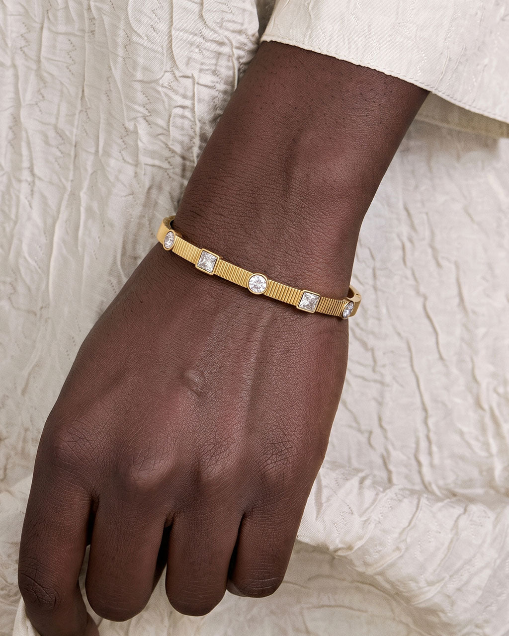 Mixed Cut Five Stone Ribbed Waterproof Gold Bangle