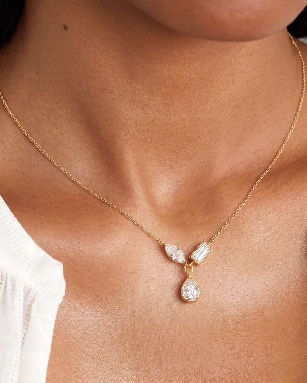 Mixed Cut Three Stone Pendant Waterproof Gold Necklace