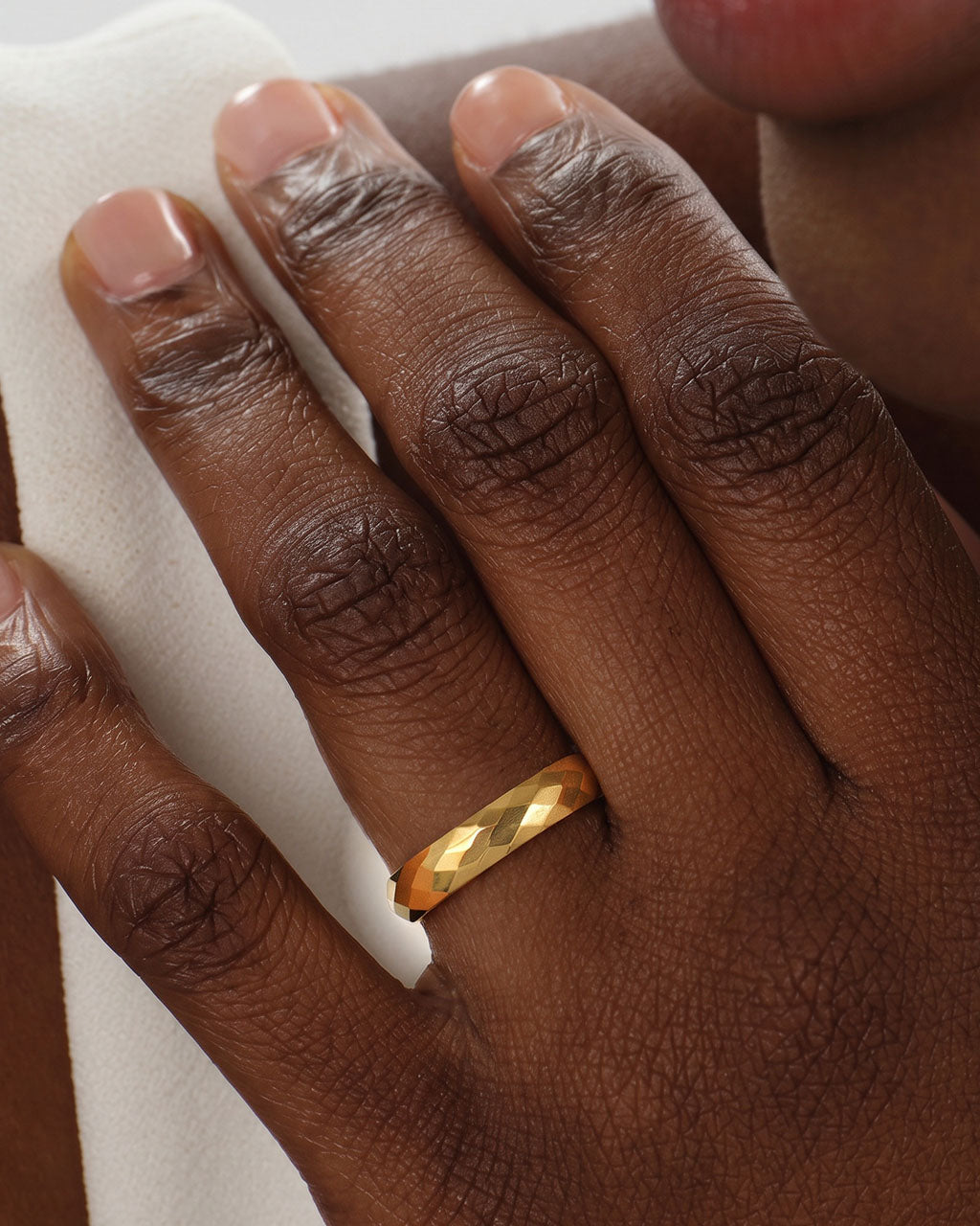 Modern Diamond Cut Stacking Band Waterproof Gold Ring