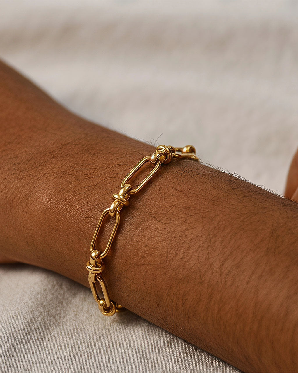 Modern Knot Paperclip Chain Waterproof Gold Bracelet
