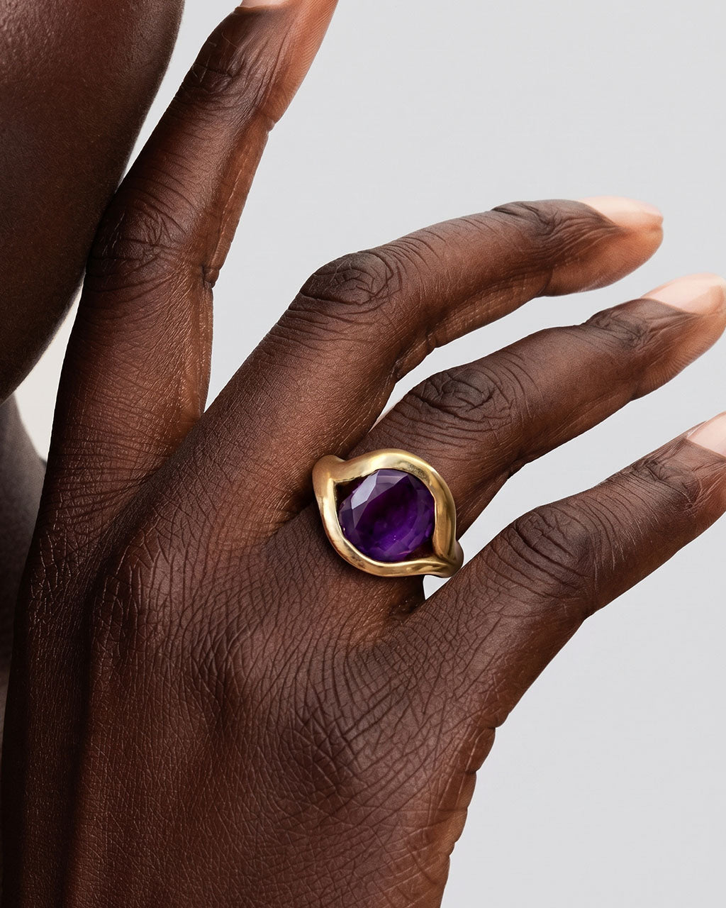 Organic Simulated Diamond Band Waterproof Gold Ring