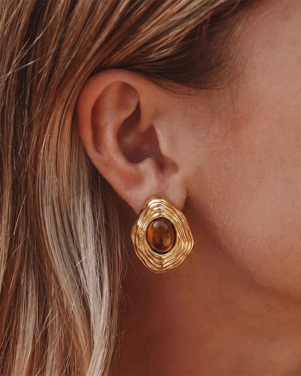 Organic Stone Ripple Stud Waterproof Gold Earrings