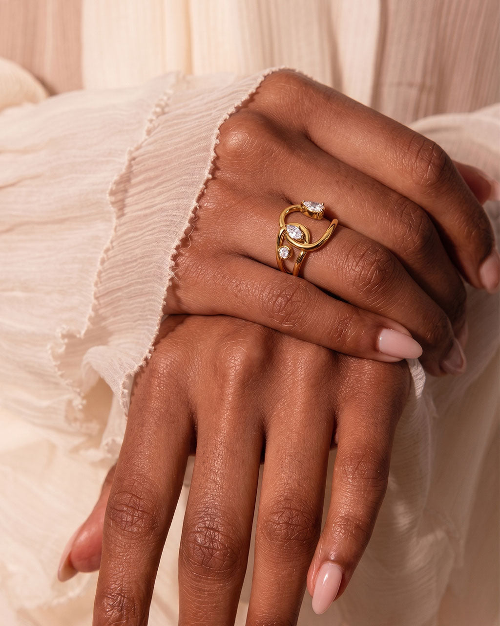 Organic Three Stone Open Swirl Waterproof Gold Ring