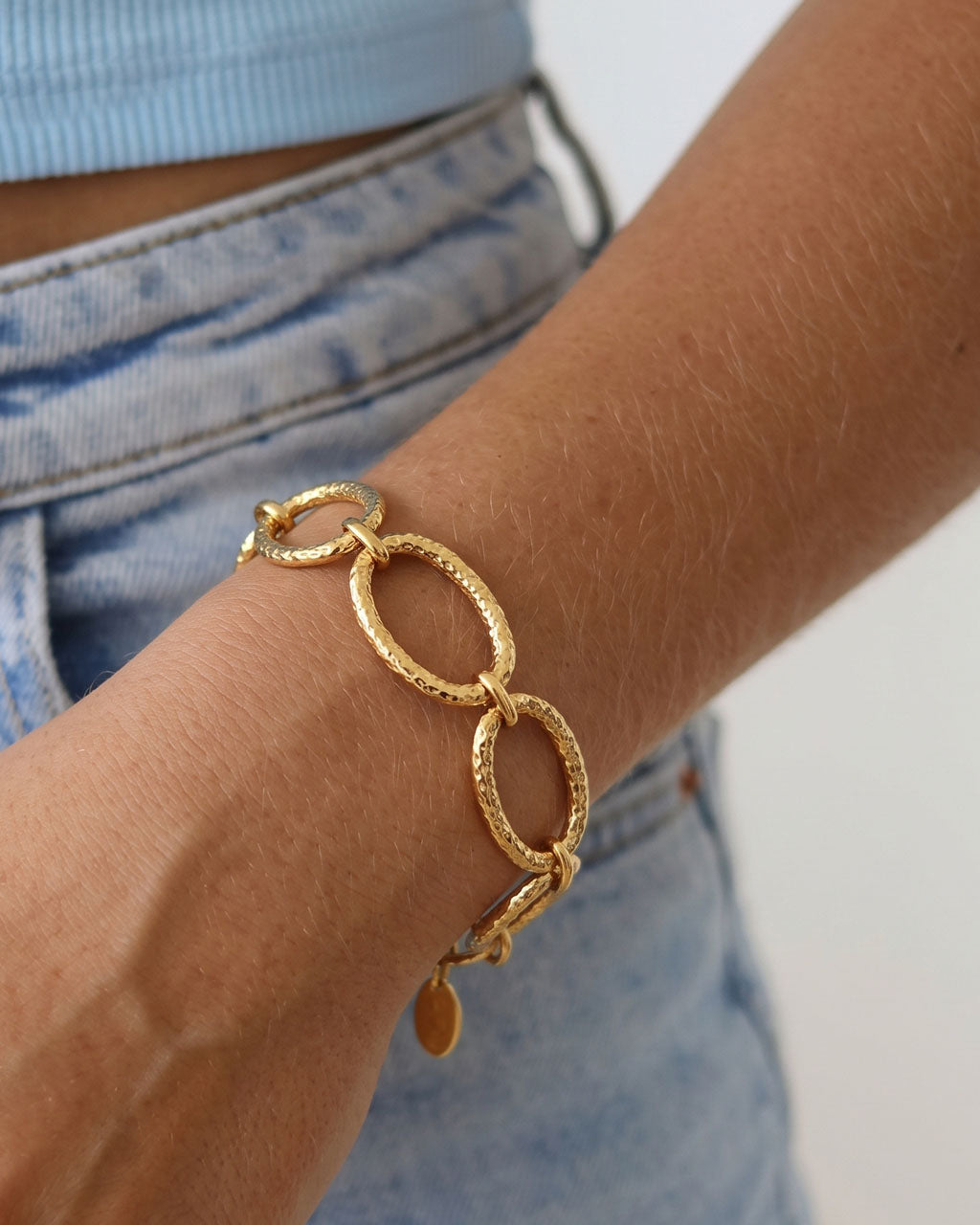 Oversized Hammered Oval Link Waterproof Gold Bracelet
