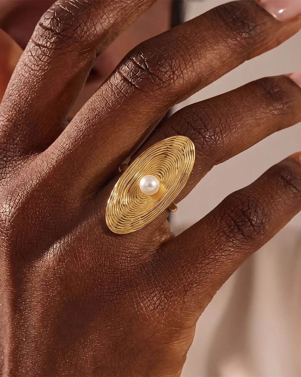 Oversized Lily Pad Pearl Open Waterproof Gold Ring