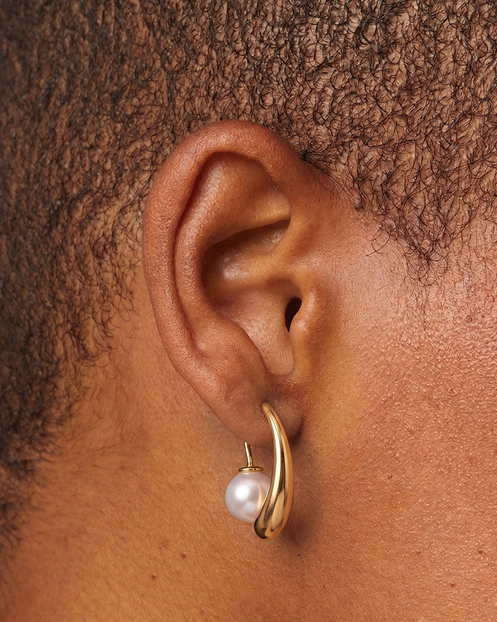Pearl & Gold Droplet Threader Waterproof Gold Earrings
