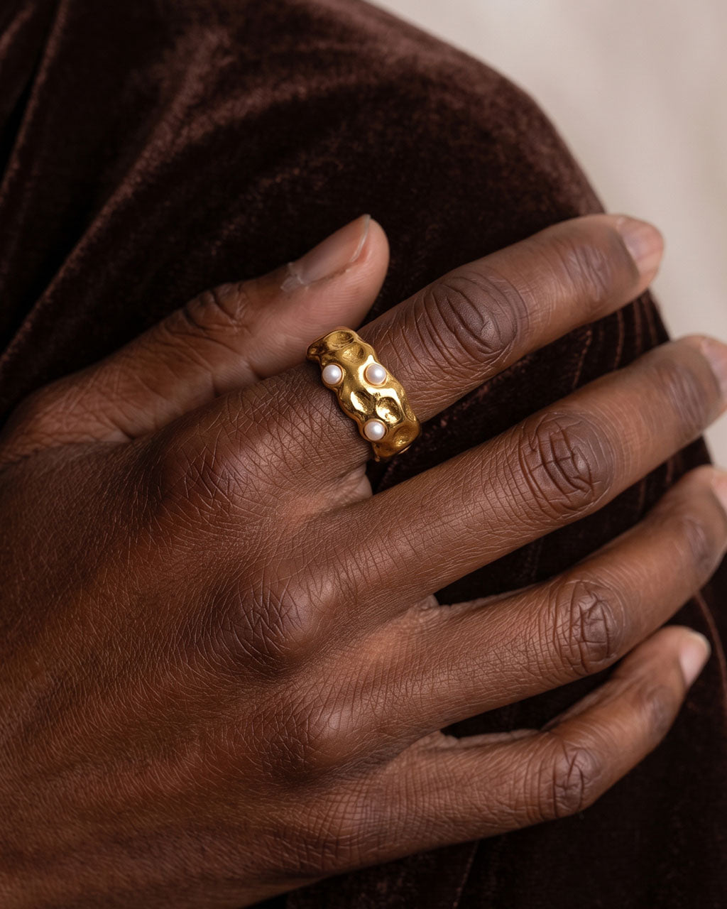 Pearl Hammered Open Wide Band Waterproof Gold Ring
