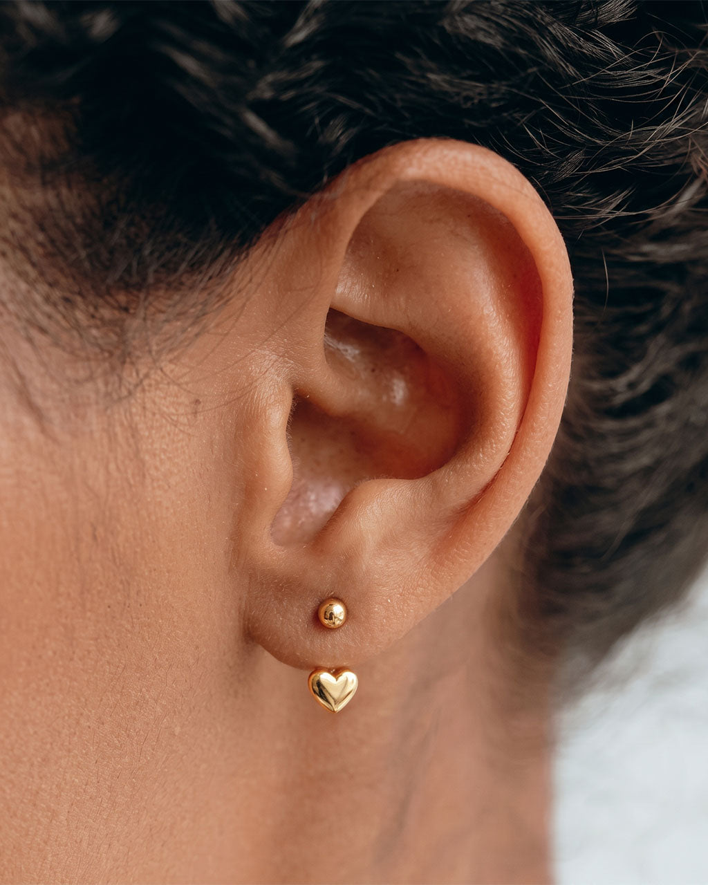 Polished Hear & Ball U Hoop Waterproof Gold Earrings