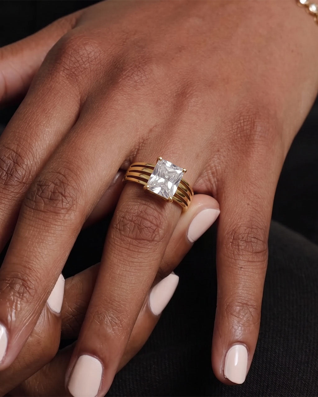Princess Cut Solitaire Split Shank Waterproof Gold Ring