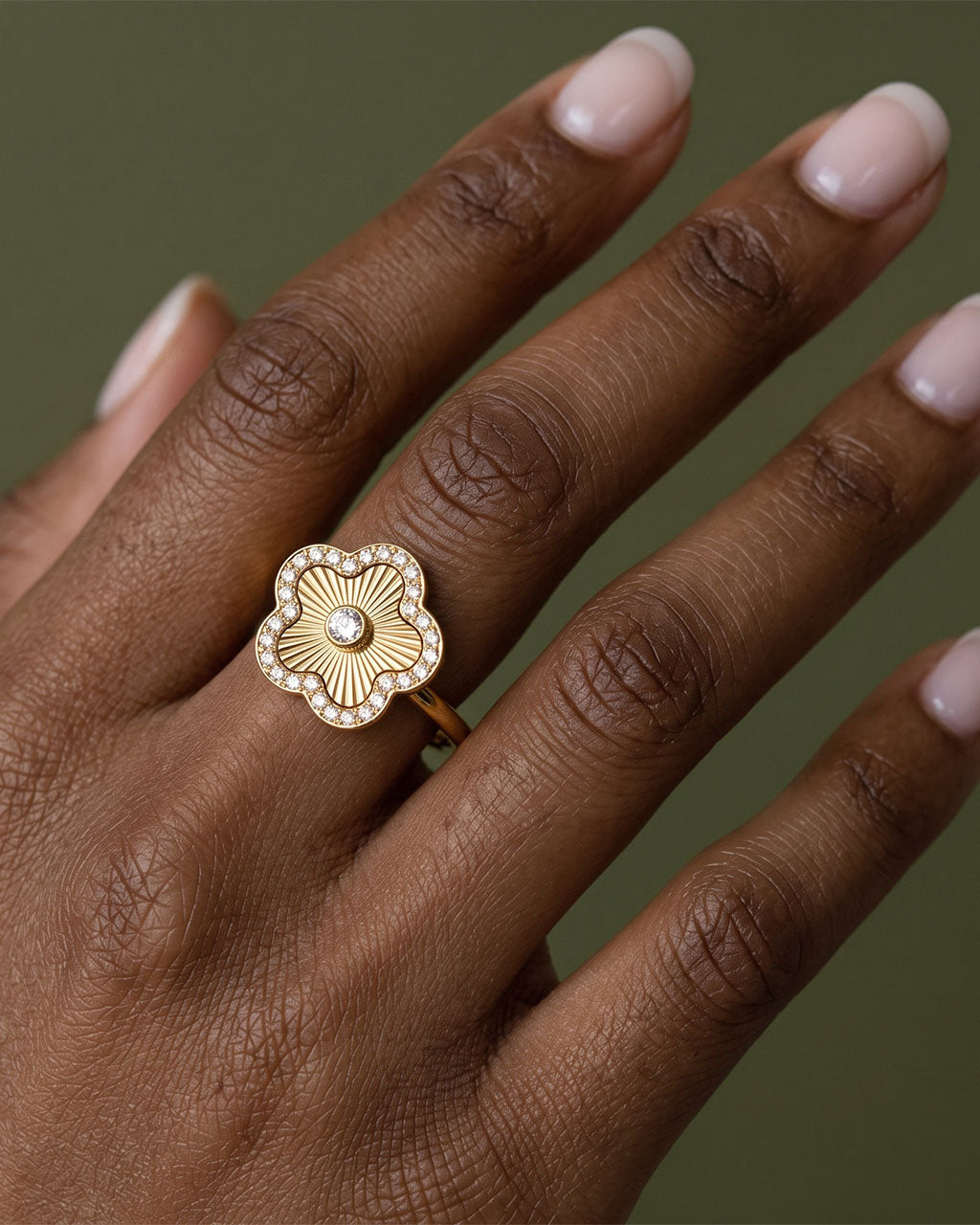 Radiant Halo Icon Adjustable Waterproof Gold Ring