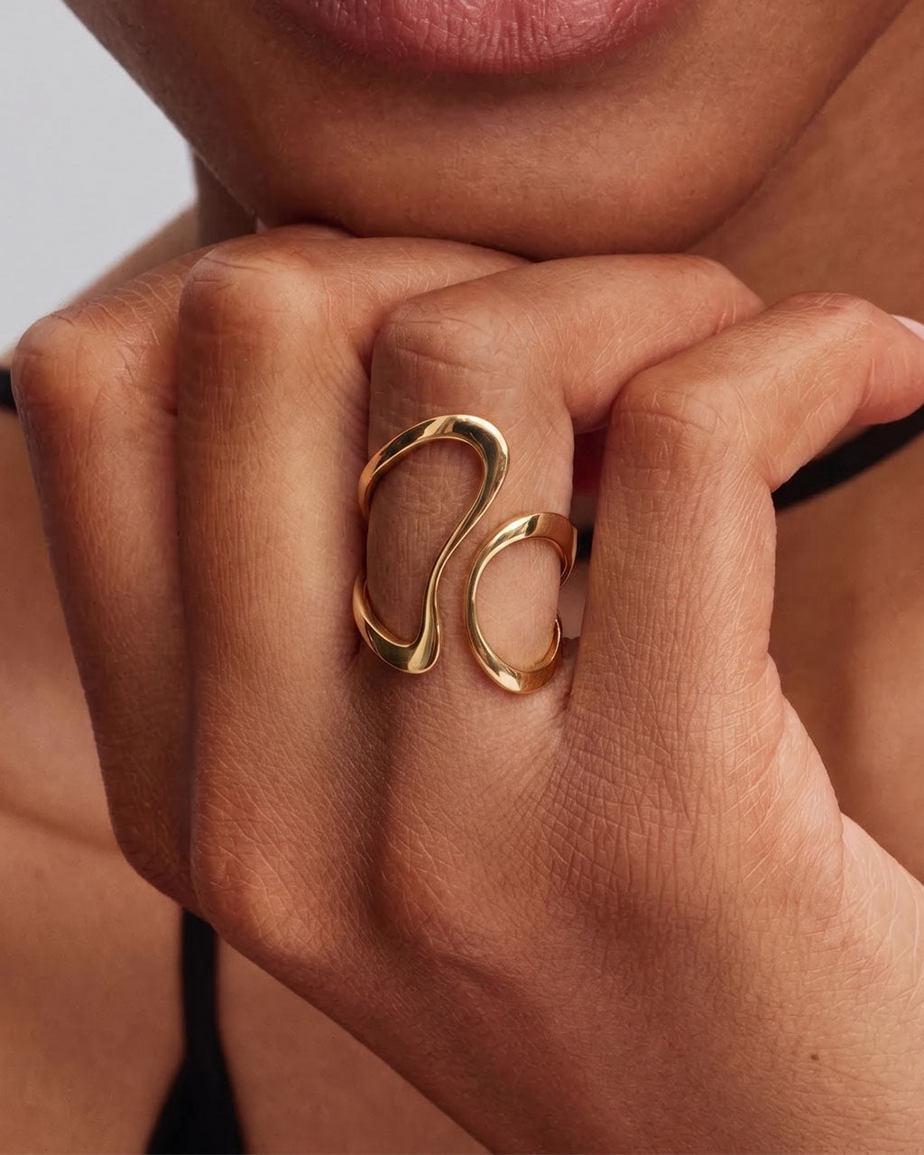 Sculpted Swirl Wrap Open Space Waterproof Gold Ring