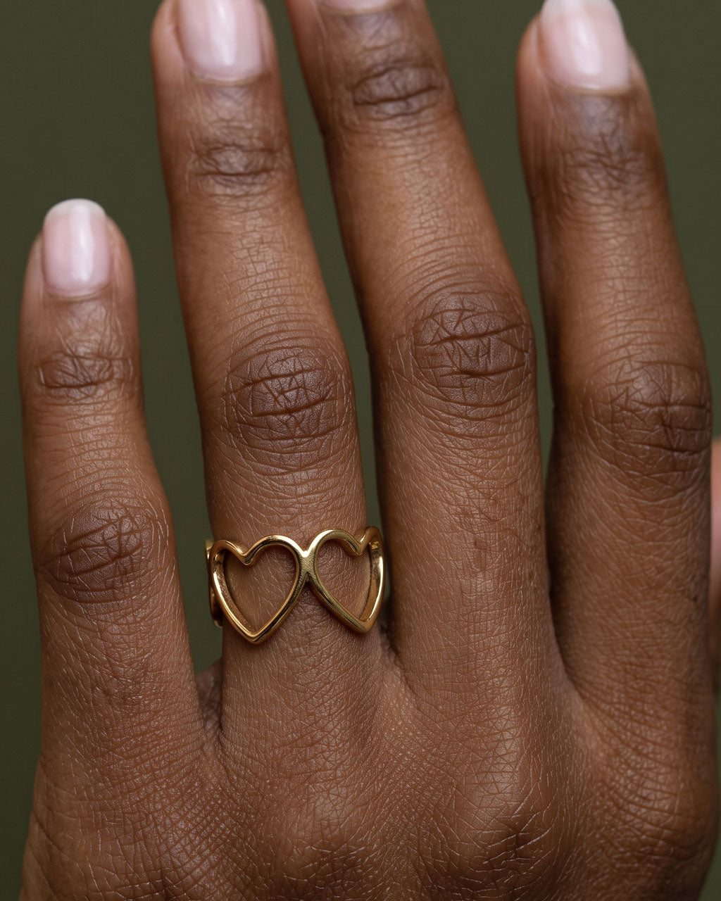 Signature Open Heart Link Wide Waterproof Gold Ring