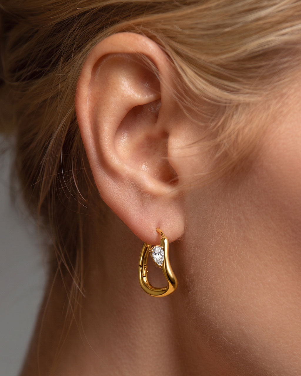 Solitaire Twisted Infinity Hoop Waterproof Gold Earrings