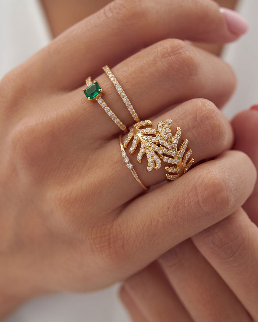 Sparkly Pavé Laurel Leaf Wrap Waterproof Gold Ring