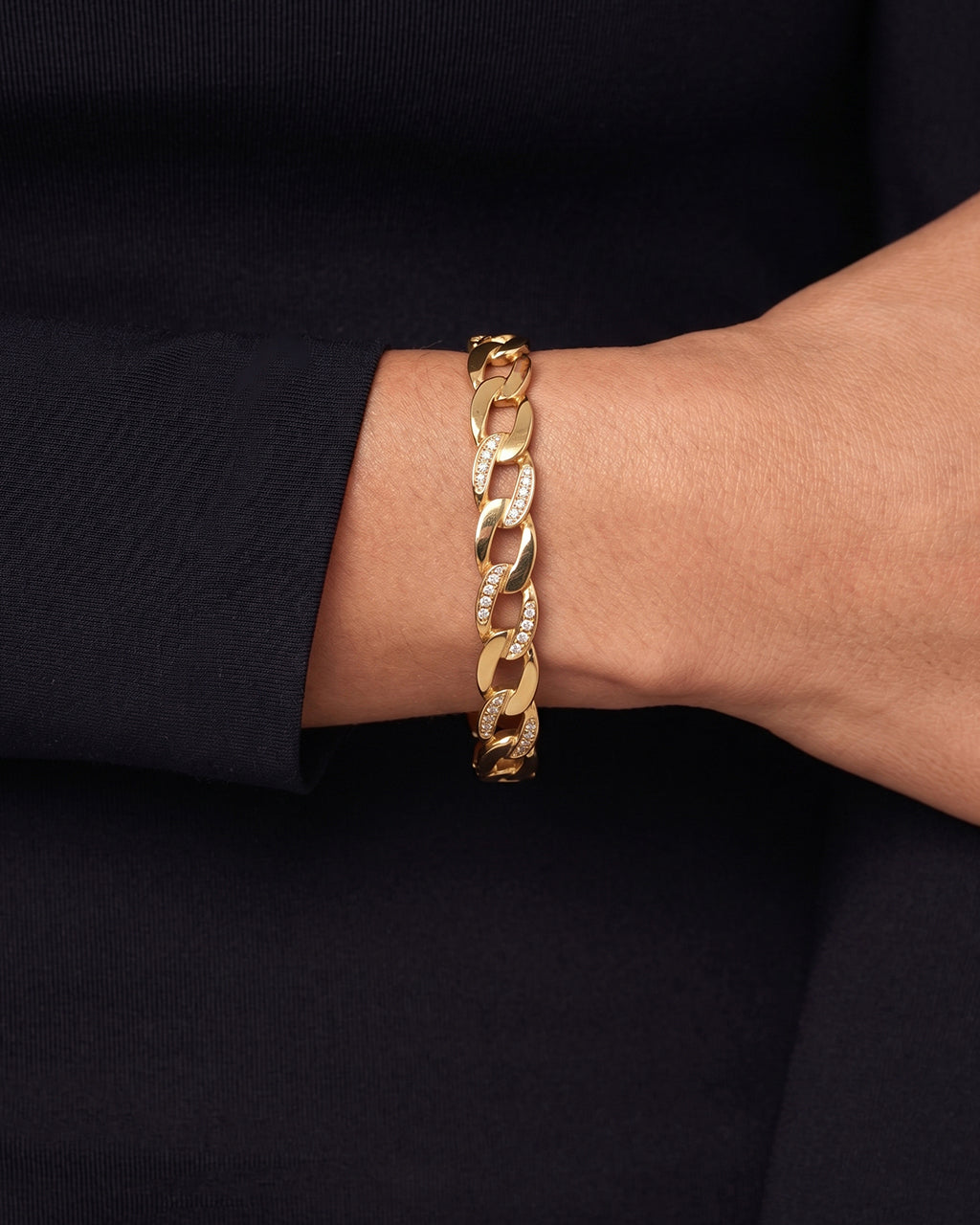 Sparkly Pavé Stone Curb Chain Waterproof Gold Bangle