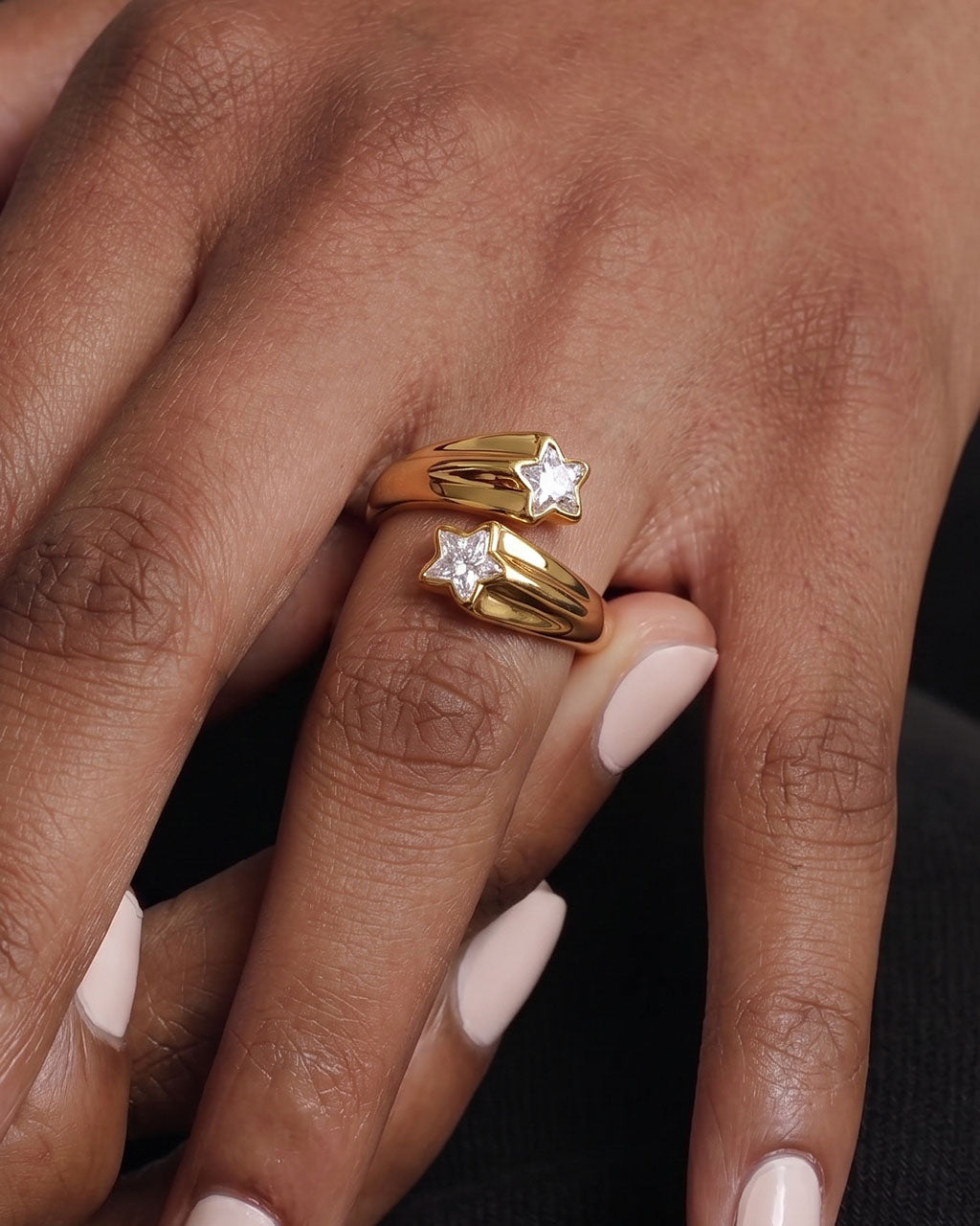 Sparkly Star Stone Bypass Waterproof Gold Ring