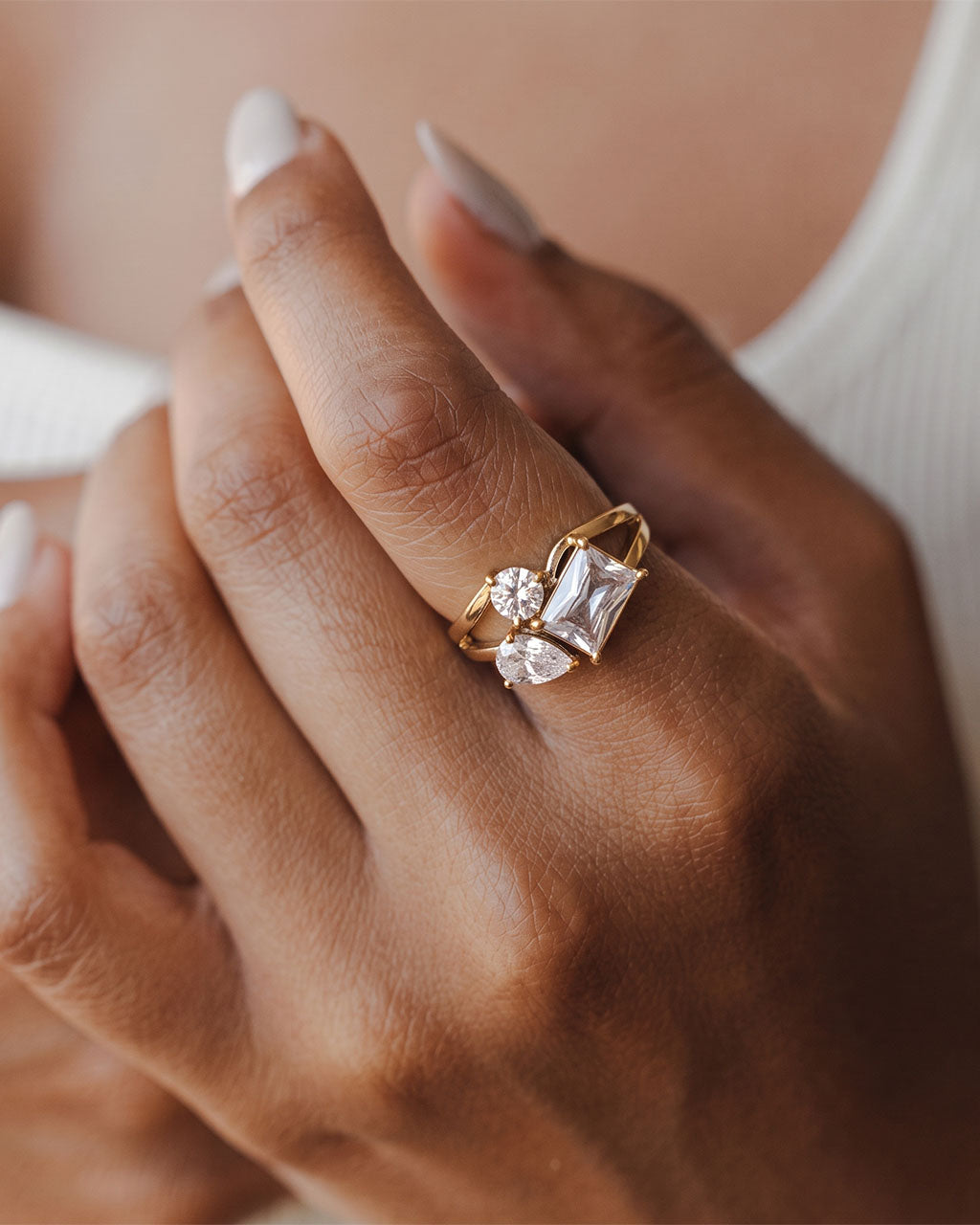 Three Stone Cluster Split Shank Waterproof Gold Ring
