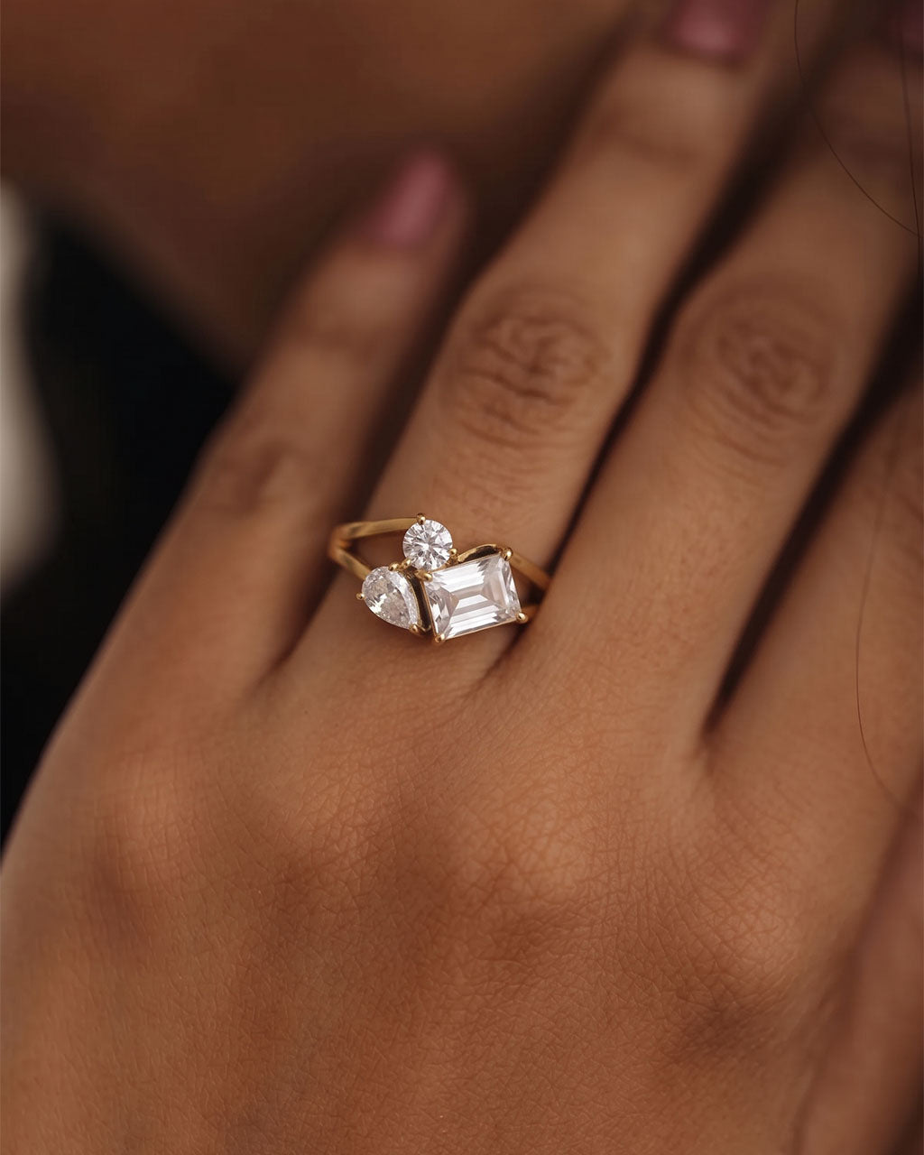 Three Stone Cluster Split Shank Waterproof Gold Ring