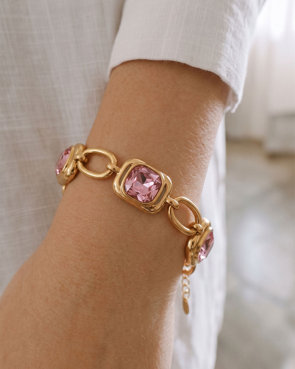 Vibrant Cushion Cut Stone Link Waterproof Gold Bracelet