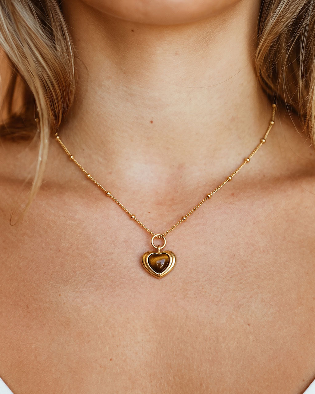 Vintage Heart Stone Pendant Waterproof Gold Necklace