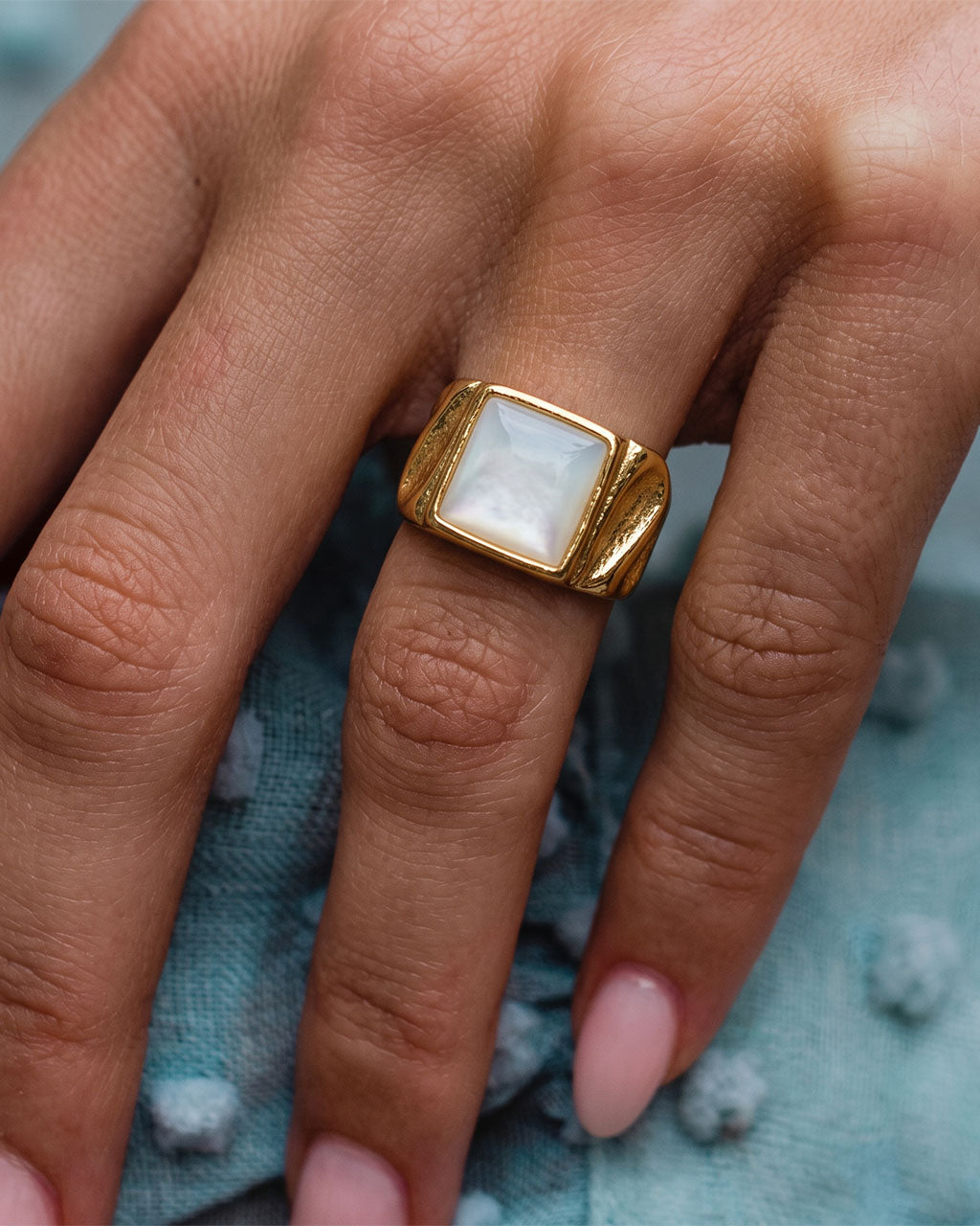 Vintage Mother of Pearl Signet Waterproof Gold Ring